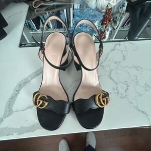 Gucci authentic Marmont Leather GG Block-Heel Sandals size 36/6